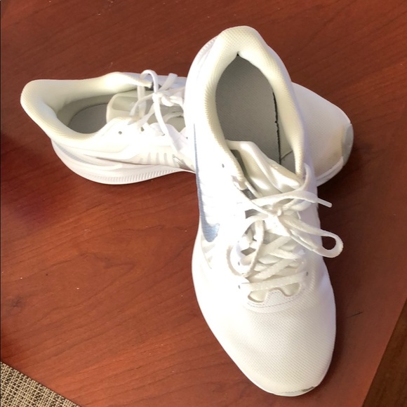 Nike Shoes - Women’s Nike Downshifters